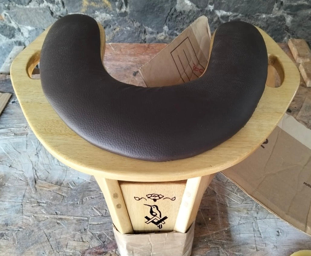 Banco de parto de madera con o sin asiento de vinipiel (color a elegir)